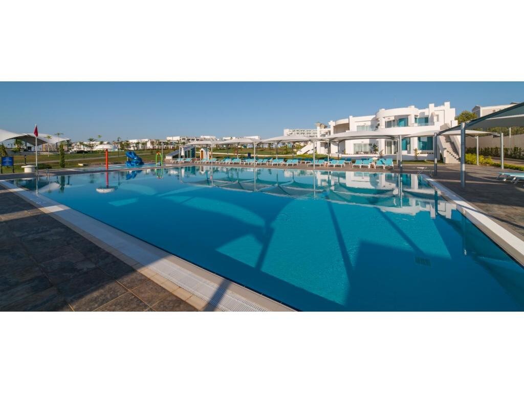 Limak Cyprus Delux Hotel Family Room All Inclusive