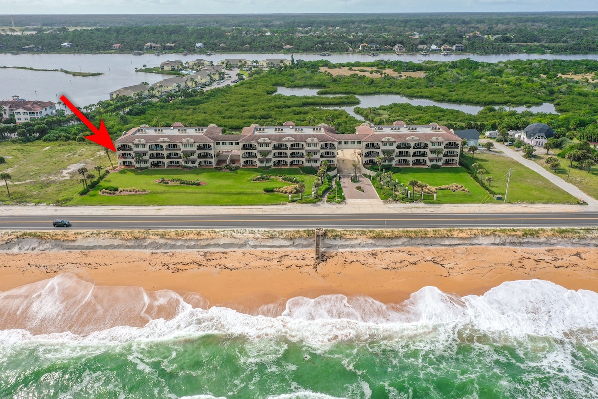 Large Oceanfront-Corner-3 Bed-3 Bath-Heated Pool