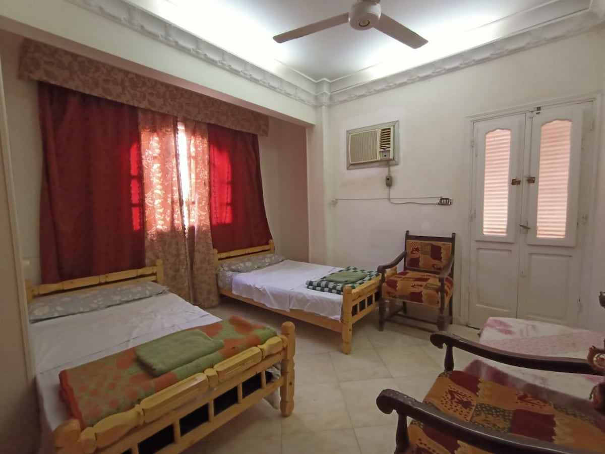 David hostel aswan 3楼双床房/balkony