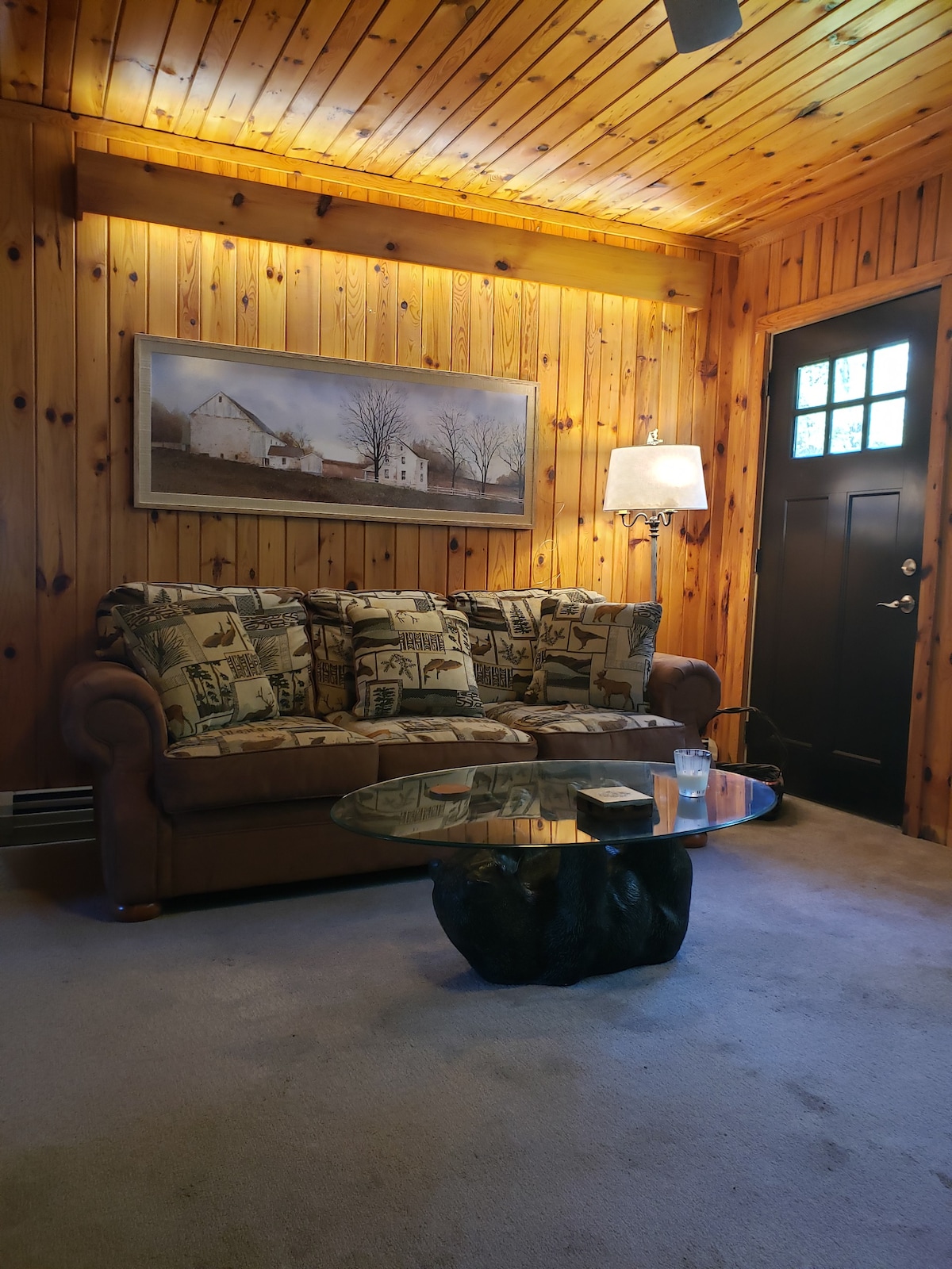 Ski Home 5BR, Secluded yet close to mtns and town