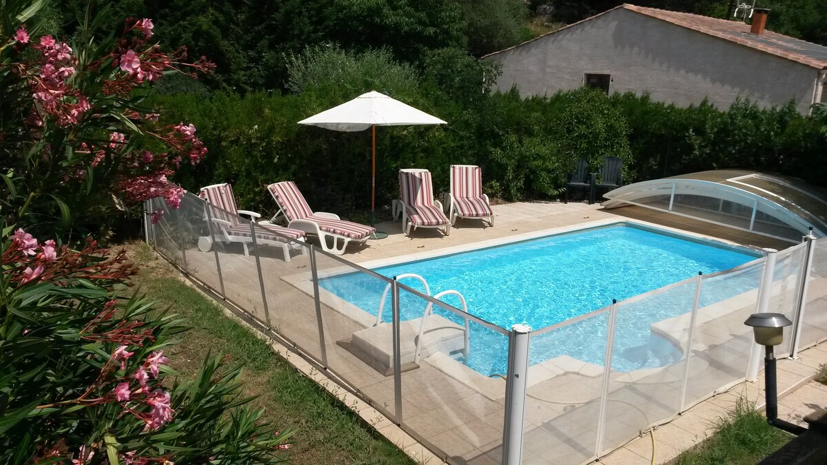 Minervois villa with swimming pool