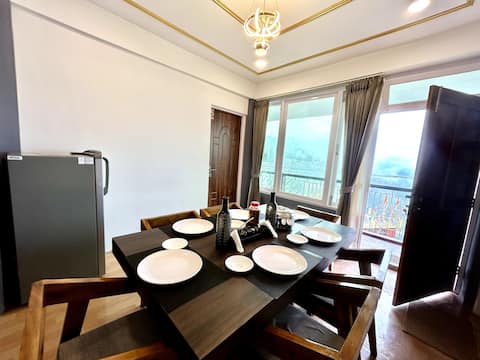 Majestic 4BHK Apartment in the heart of Darjeeling