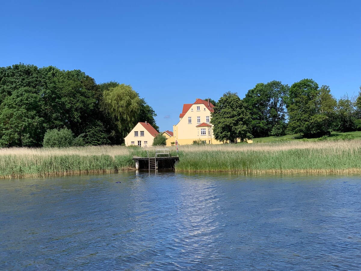 Holiday home 2 Gut Grubnow Rügen