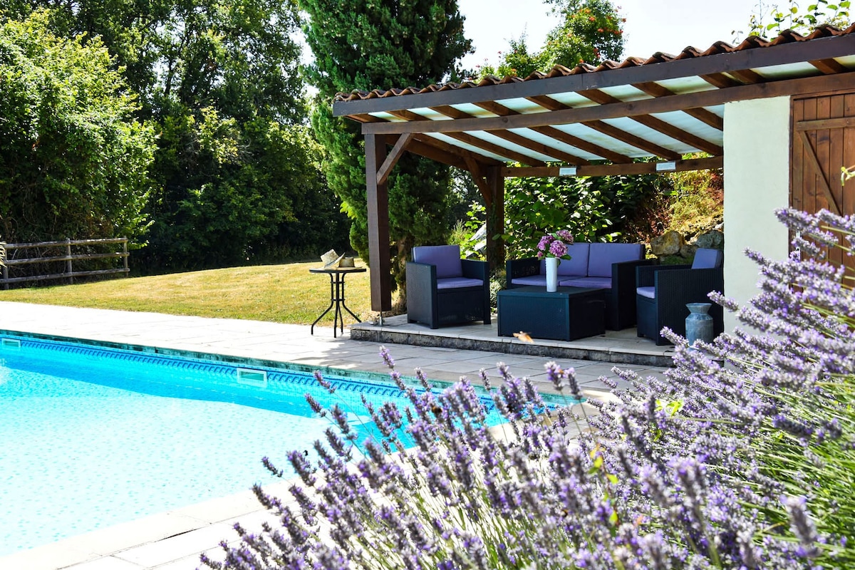 Gîte en Périgord, proche de Brantôme pour 4 pers.