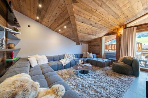 Apt. Chavinaud - Luxury in the Heart of Les Gets