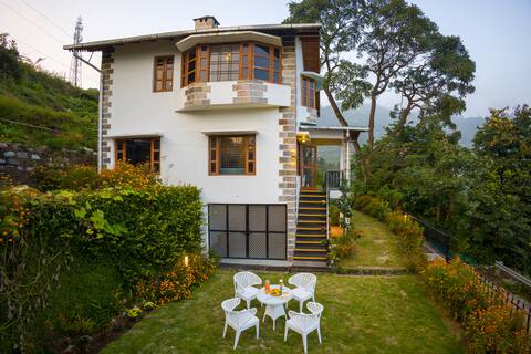 4-BHK | Garden | Hill views