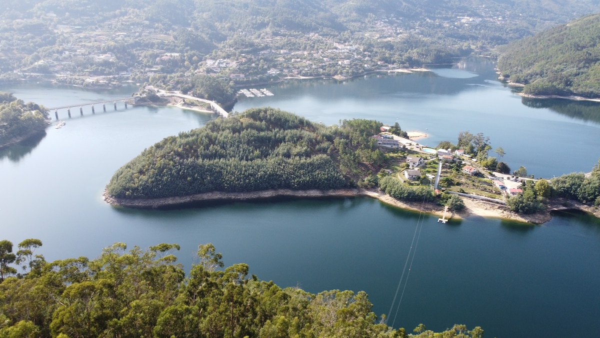 Gerês度假之旅（带私人游泳池）