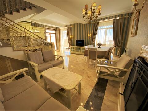 Deluxe Villa Marrone