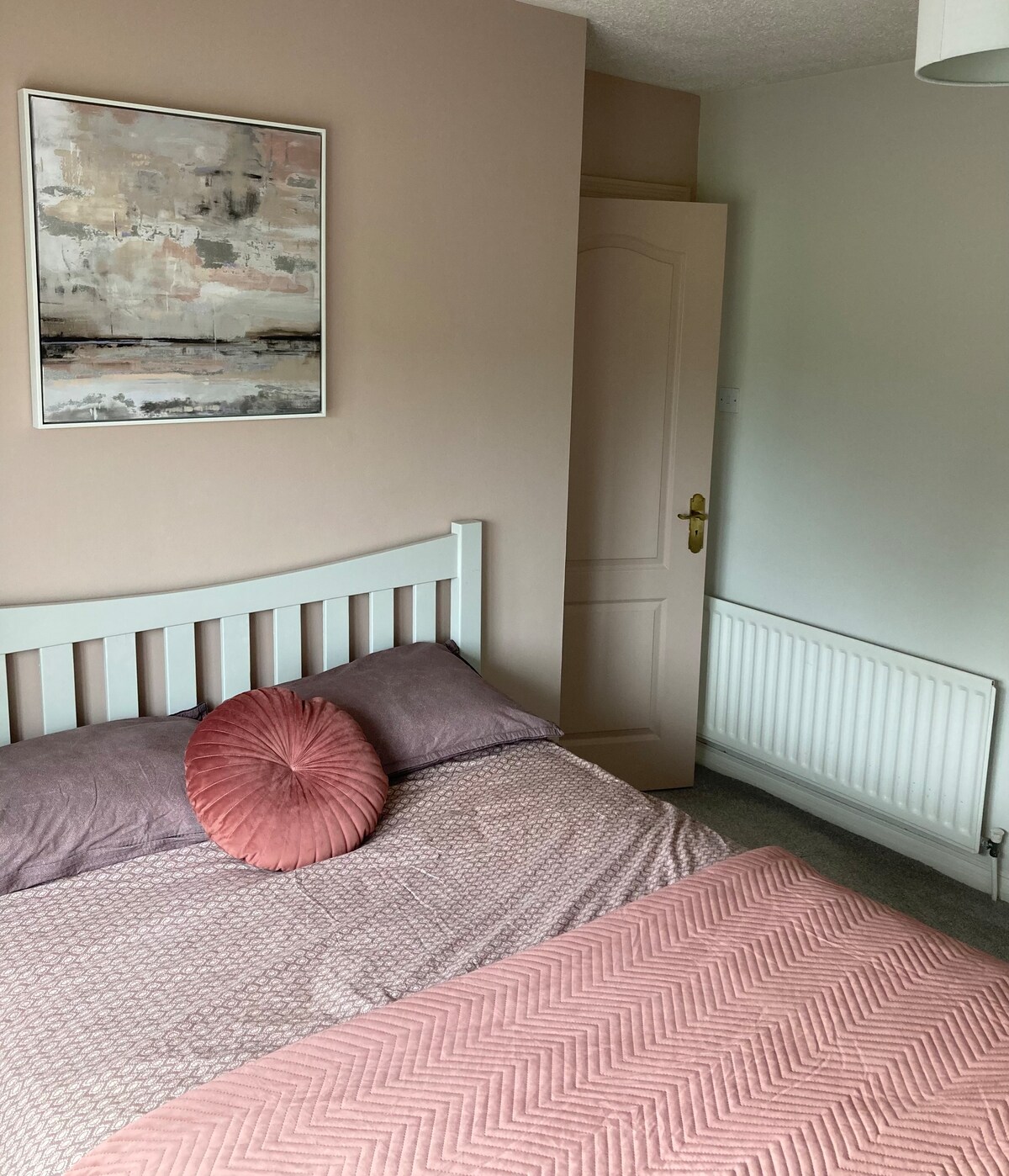 Double bedroom in 3 bed house