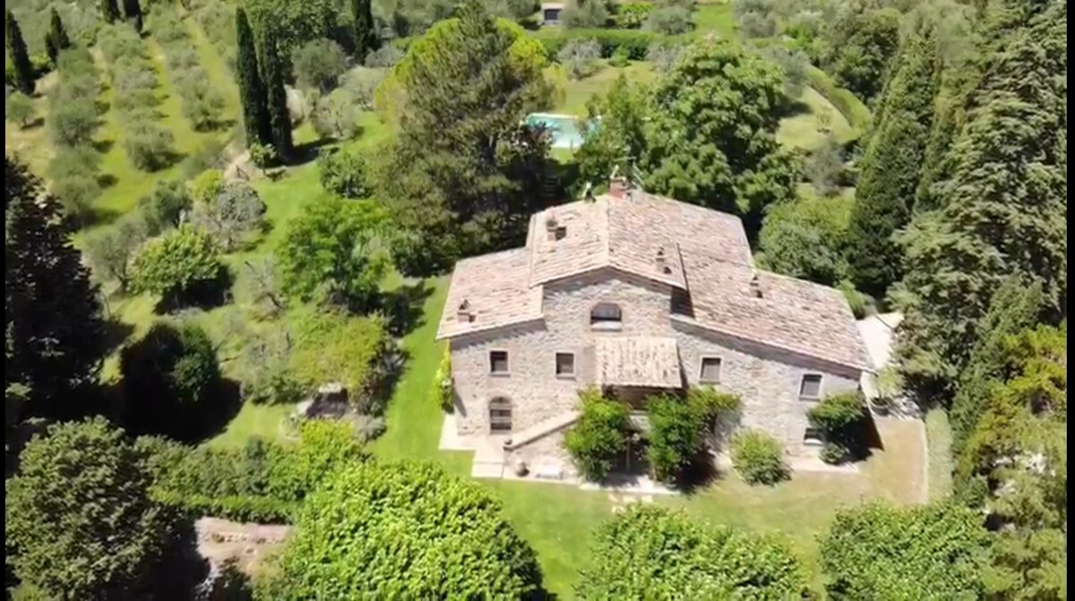 Magnolia House in Tuscany