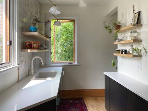 No Cleaning Fee! Eclectic home w/yard & parking