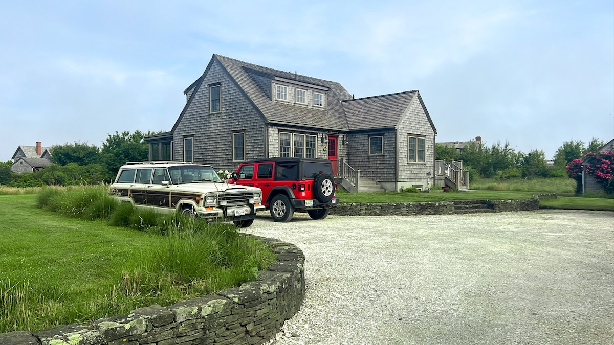 Expansive views of Madaket Harbor