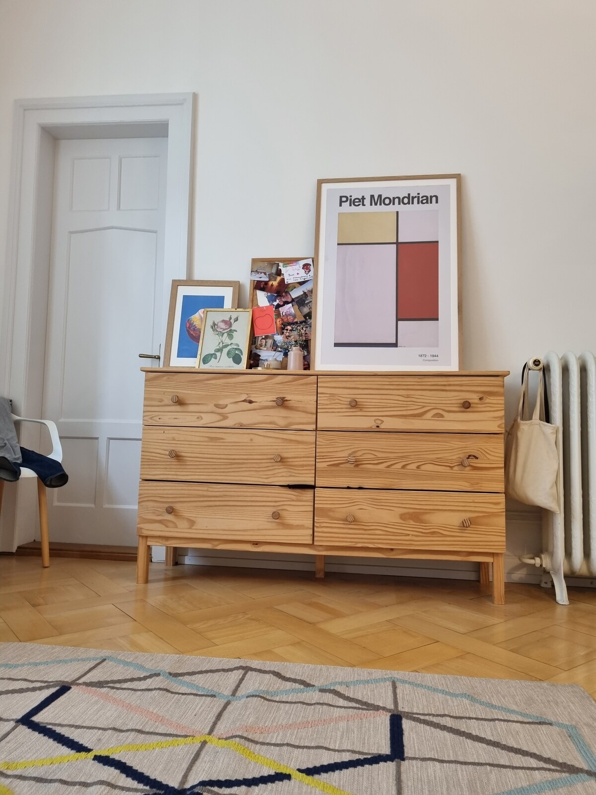 Charming Room close to main train station