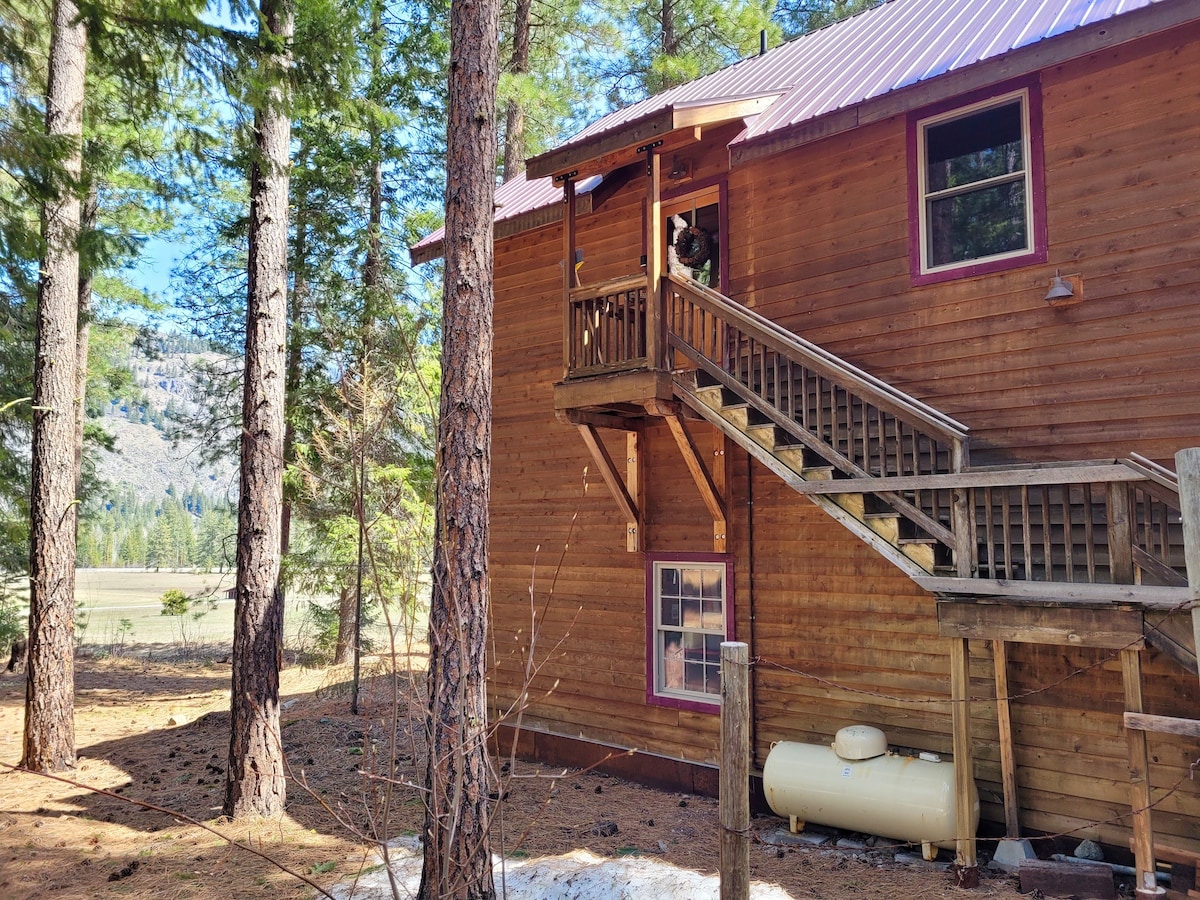 Alpine Loft in Mazama