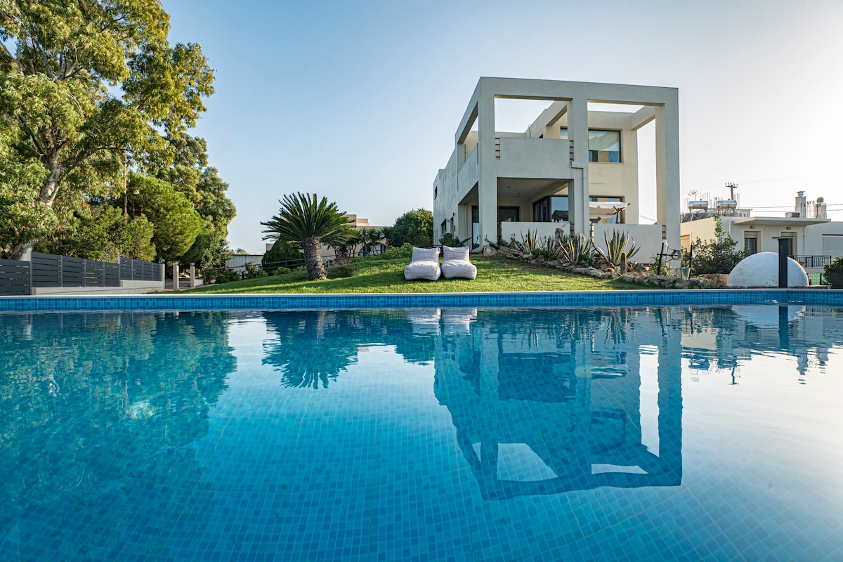 Villa Detoro, 800 meters from the beach