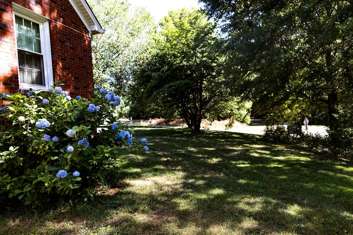 "The Rabbit Roost" on the Swamp Rabbit Trail