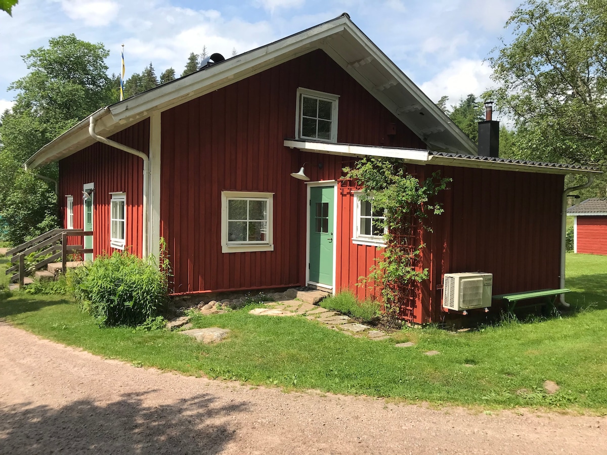 Vävstugan, an idyllic Swedish cottage from ca 1850