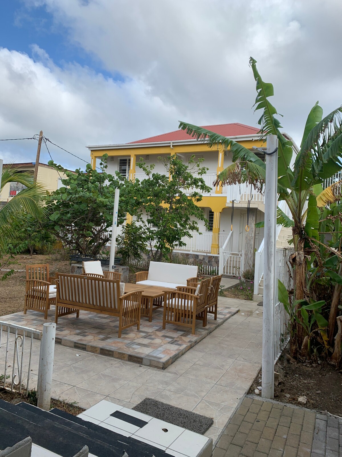 Stay in the heart of Marigot "St. Martin" style
