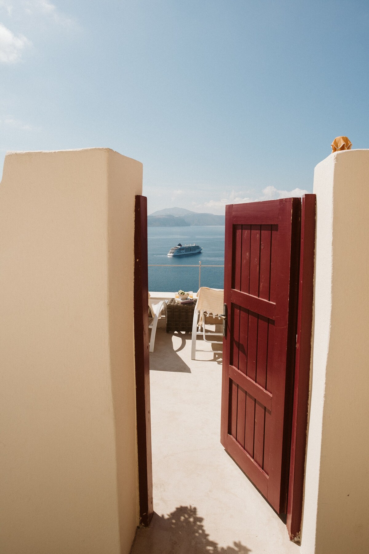 Pano Meria Studio One in Oia