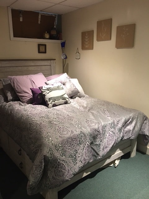 Warm comfy double bed in Hostel style room