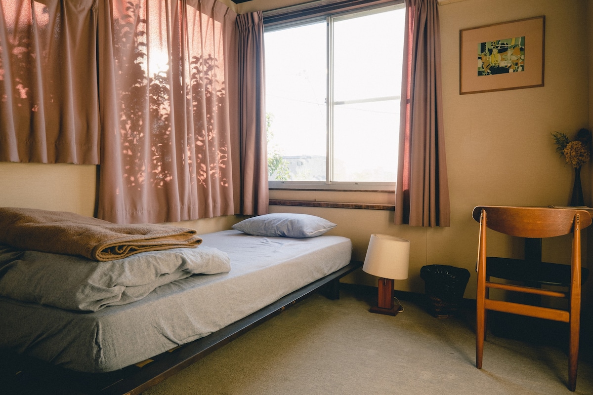 [立即祗园，超过80岁，有超过80岁的原创日式旅馆]西式客房单人床/西式单人床：五条客栈