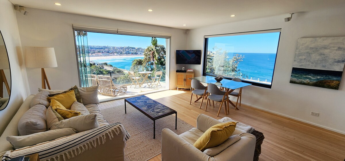 Sweeping Ocean Views - Bondi Beach 2 bed + parking