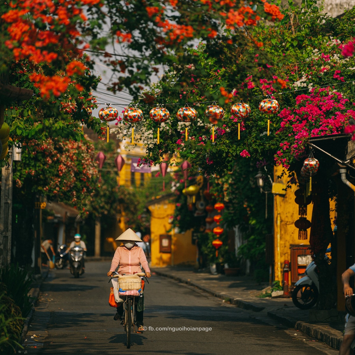 -20% off, Heart of Hoi An,bedroom w/balcony, 3 pax