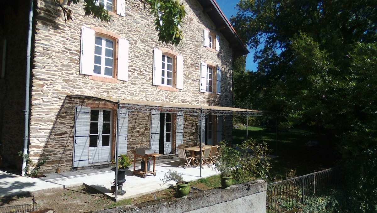 Le Rocadel ， Charming House Haut Languedoc