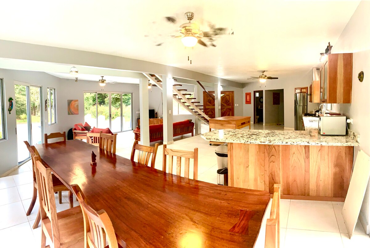 Casa Cedro - Very Private with Pool, Jungle View