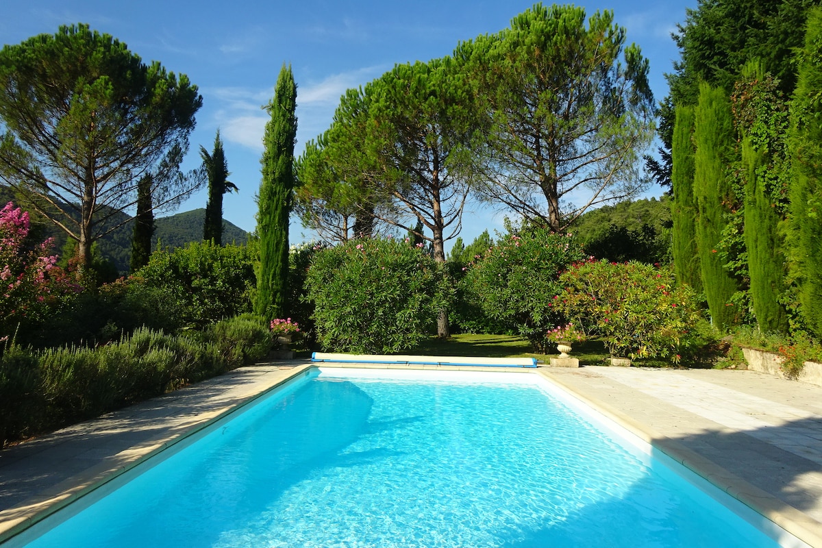 Rare: La Bastide de Mamet, family house in Ardèche