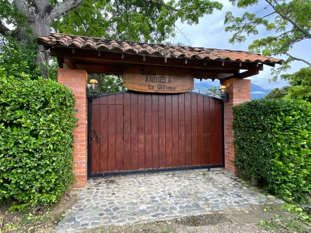 Private Country House, San Jeronimo, El Hato