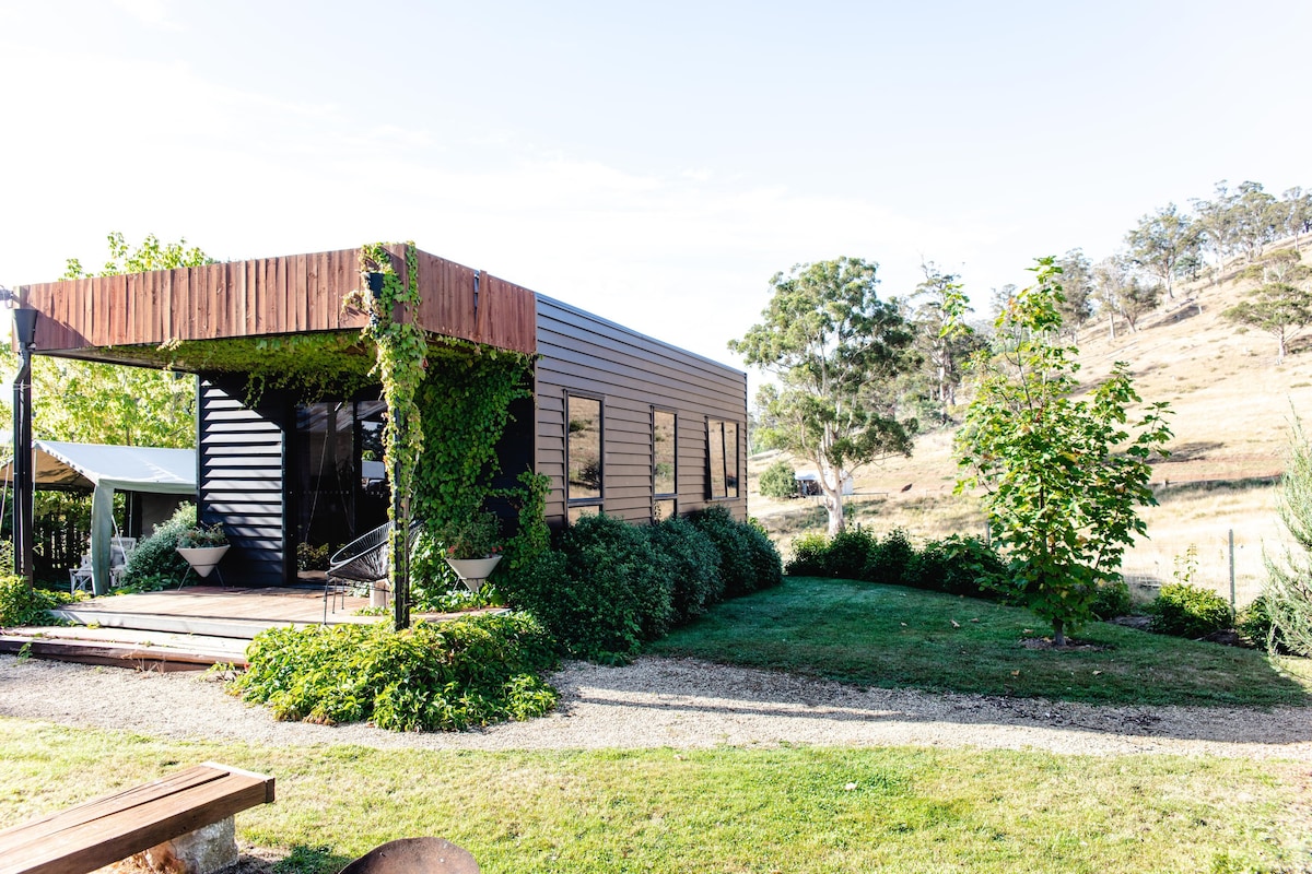 Farm Pod at Twamley Farm