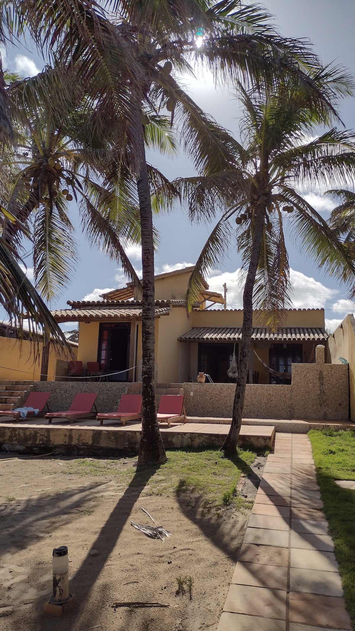 Casa Bela Bahia, between ocean and river