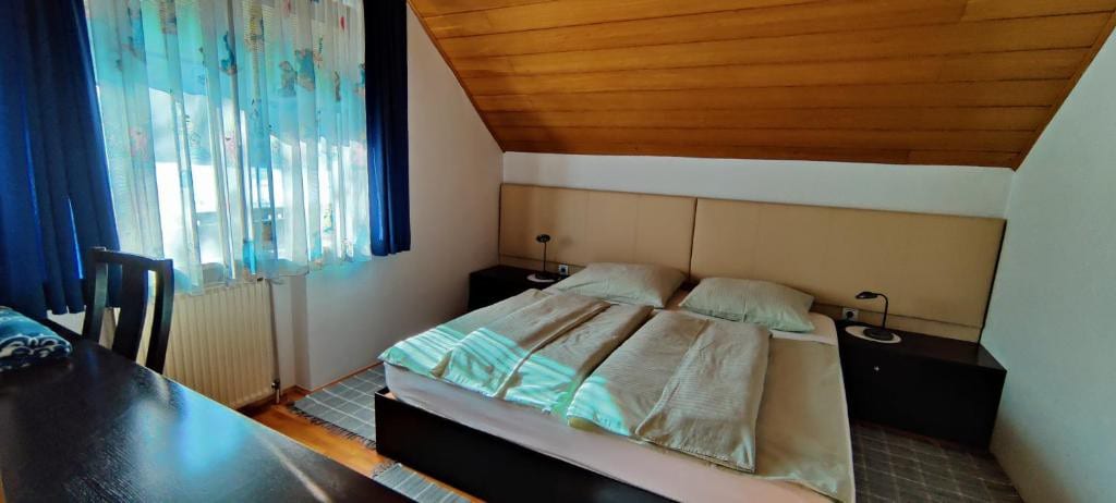 Guesthouse Pri Zalogarju | Apartment 2 bedrooms