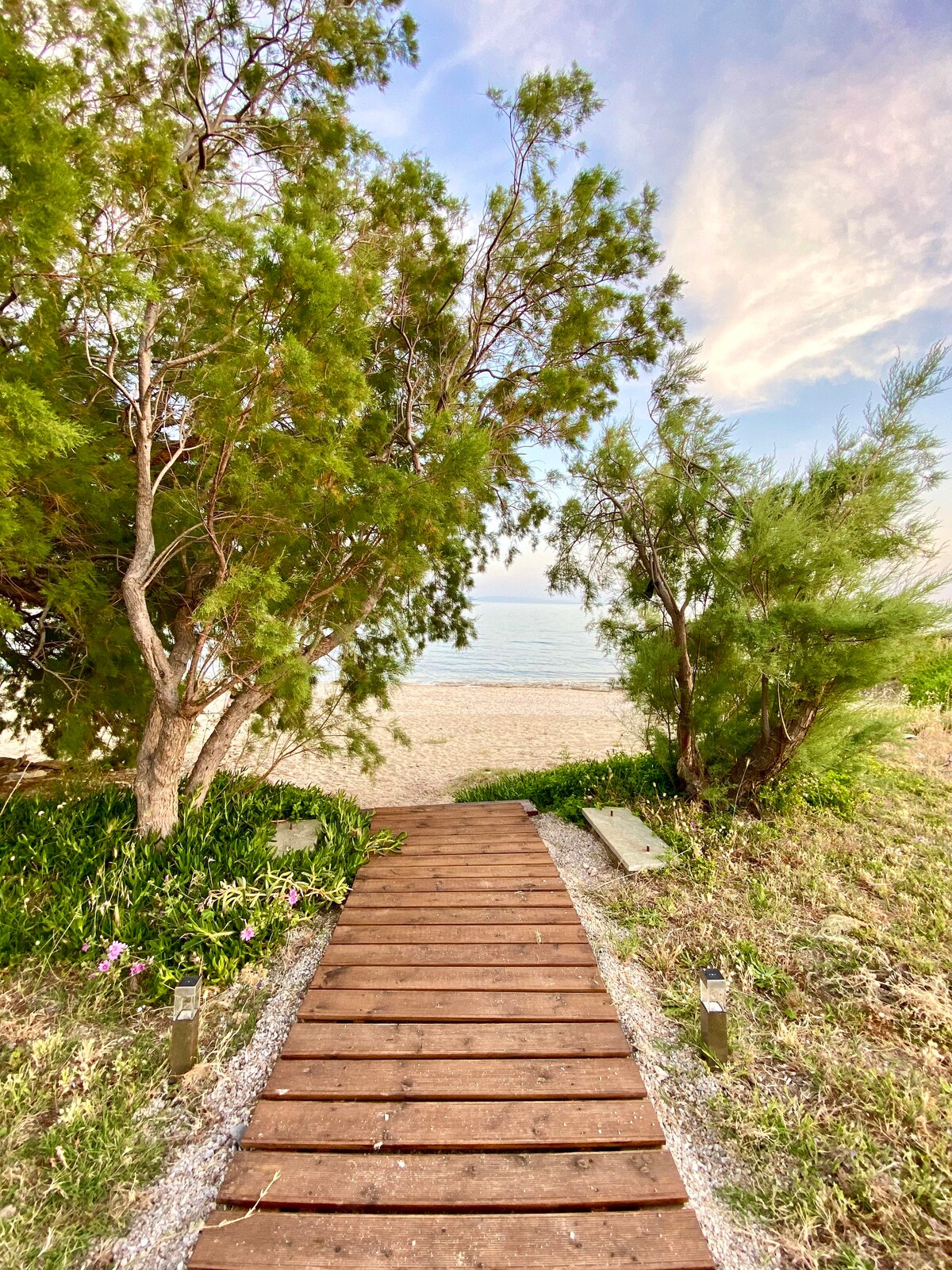 Beach house set in a beautiful bay