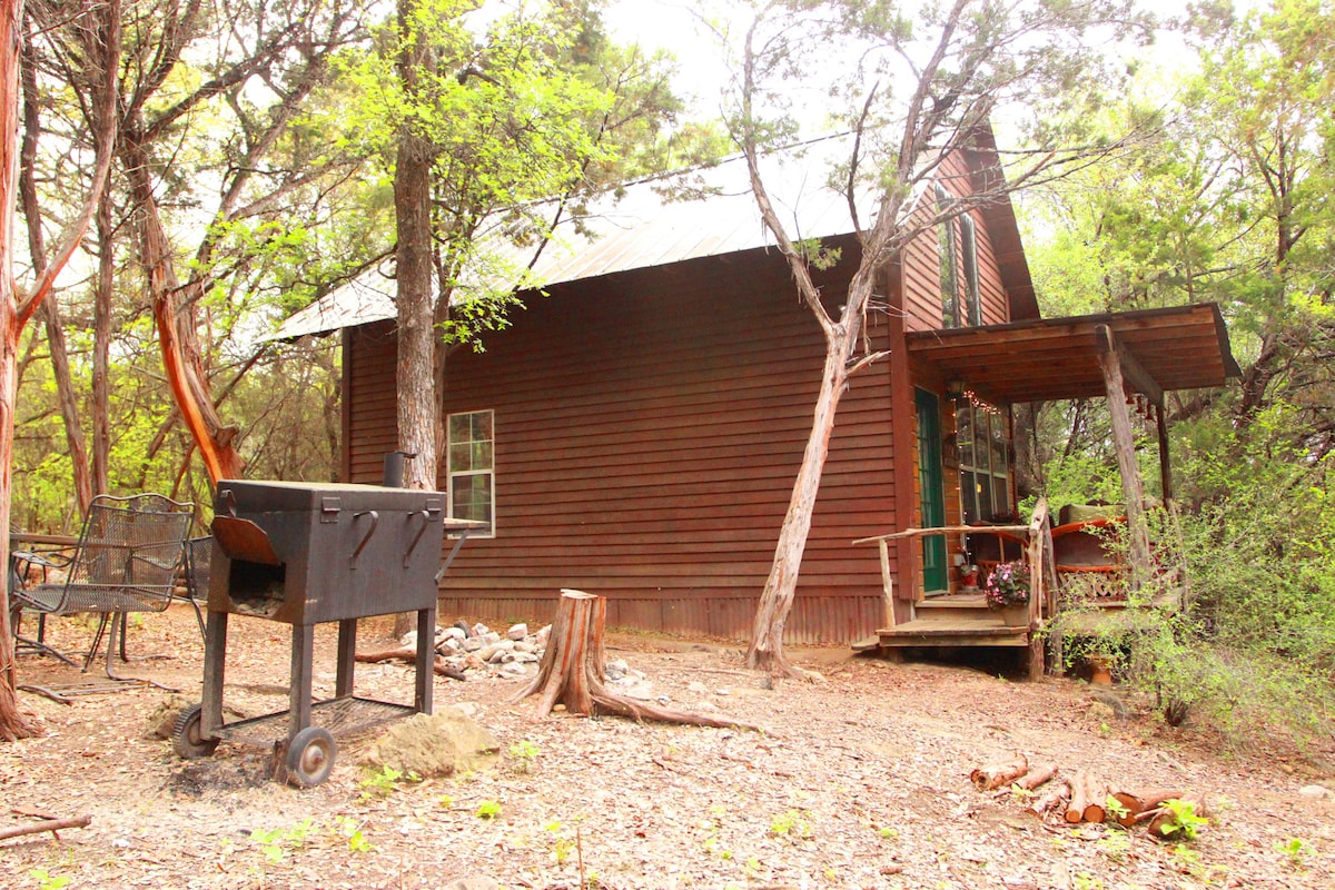 The Firehouse Cabin