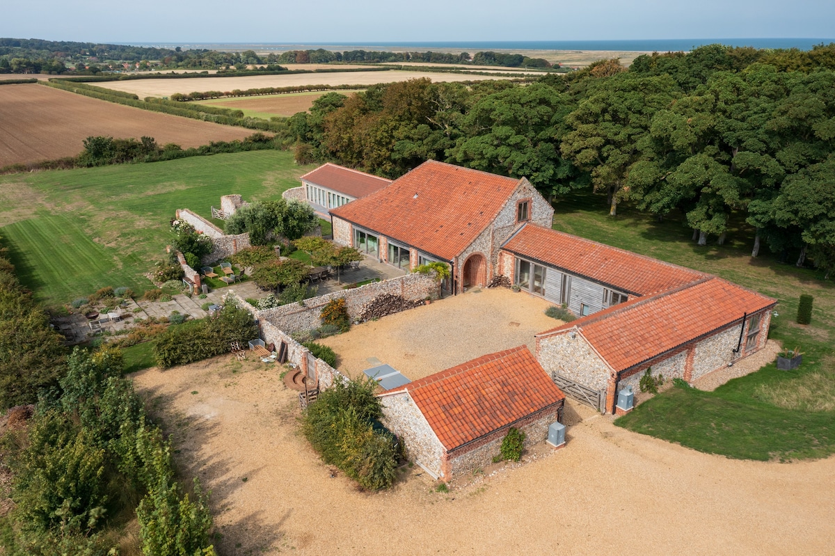 Fabulous seaside barn conversion