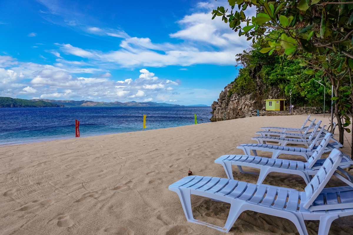 Rock Island Eres Bella - Coron Palawan