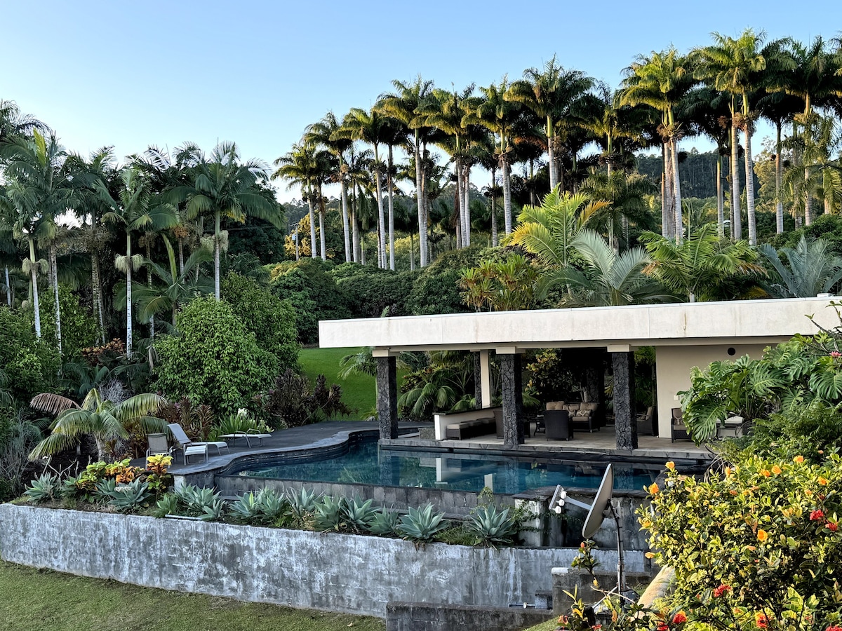 The Royal Palms Luxury Estate