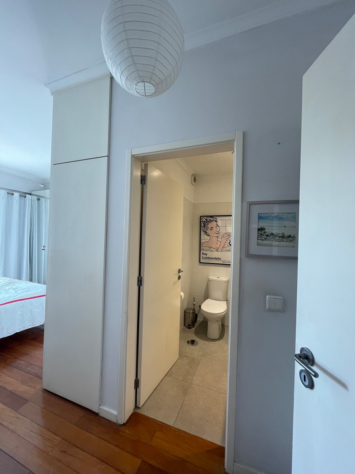Private room, balcony & ensuite bathroom, Funchal