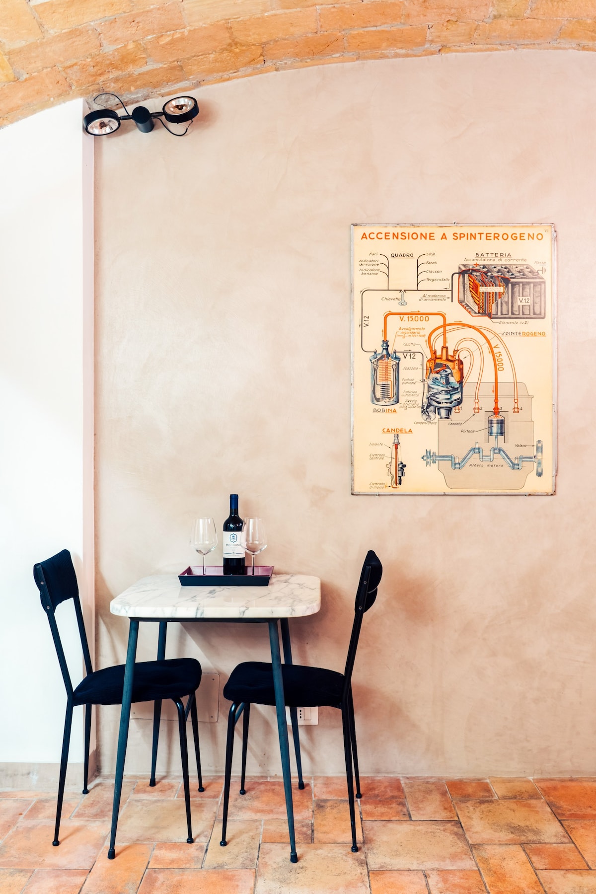 Colosseo咖啡宝石复古设计单间公寓