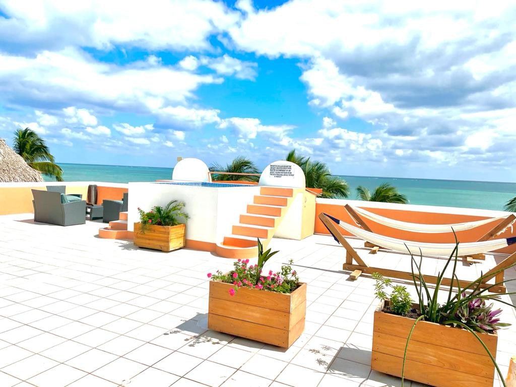Seaside Villas 3, 2nd Flr, beach pool jacuzzi