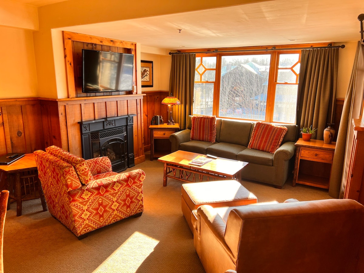 The Whiteface Lodge Luxury Resort - 3 Bed/3 Bath