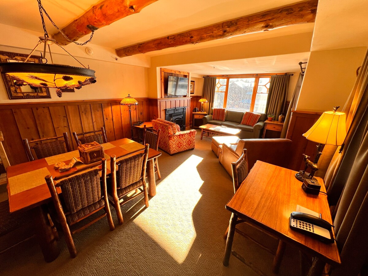The Whiteface Lodge Luxury Resort - 3 Bed/3 Bath