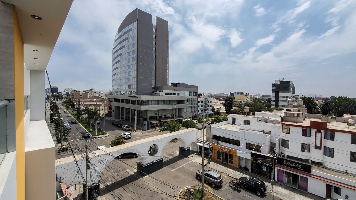 位于Trujillo最独特地区的美丽顶层公寓