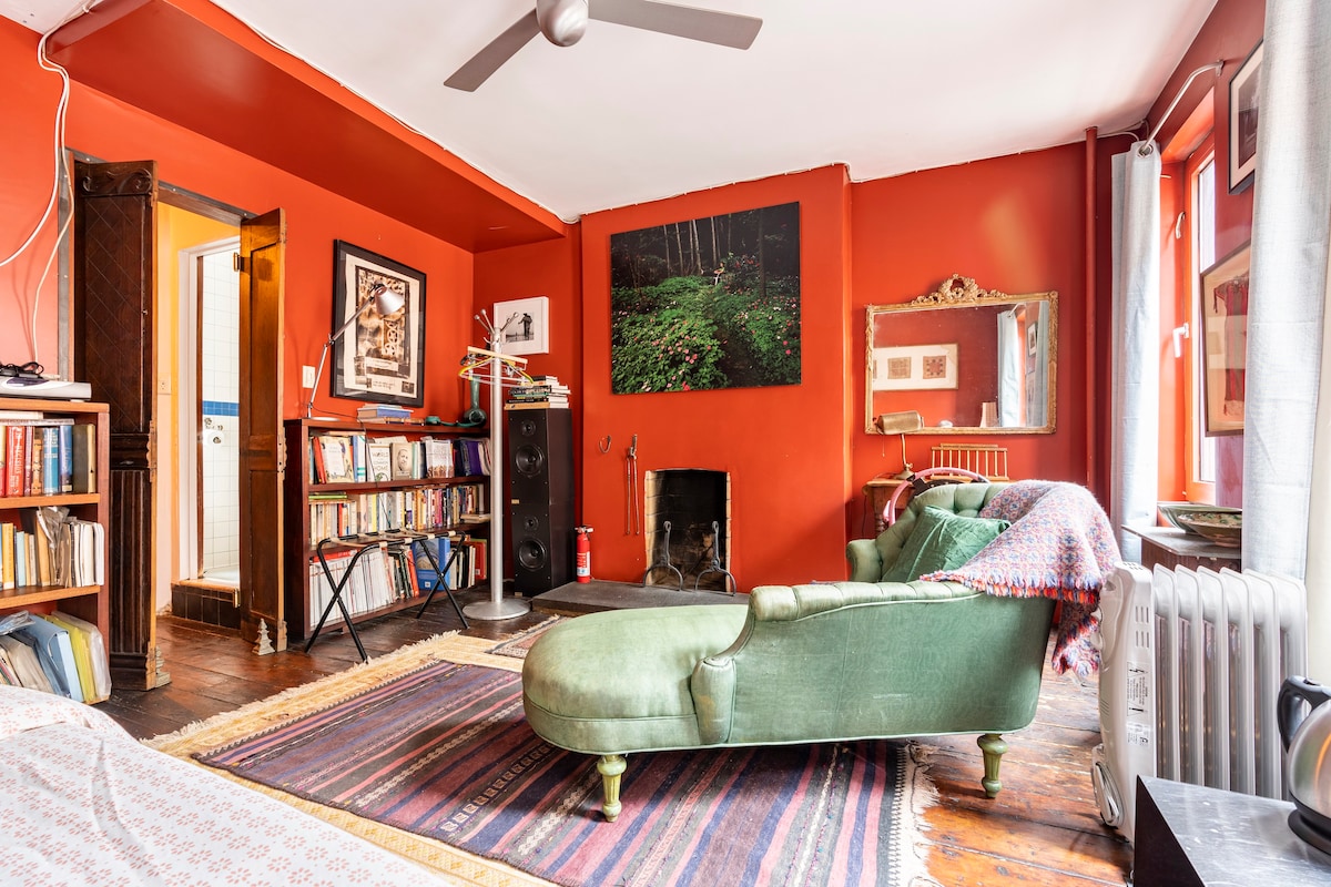 your own floor in stunning West Village townhouse