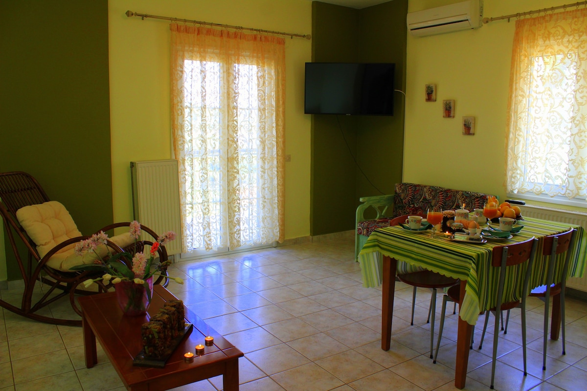 TZANERIA APARTMENTS 3 MINUTES FROM THE BEACH!  №2