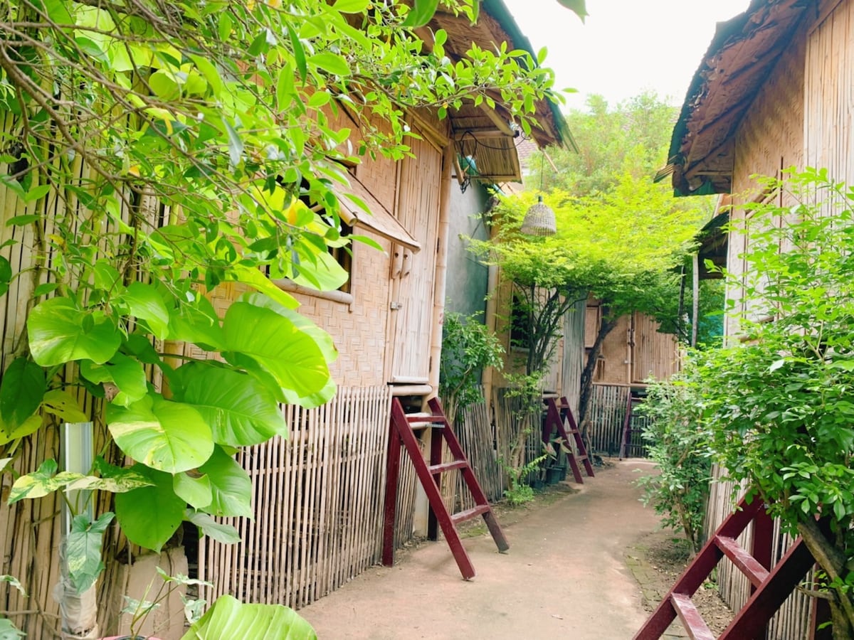 老城里的Fundee Story Bamboo House