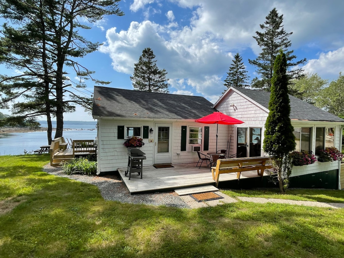 Acadia Bayside Cottage