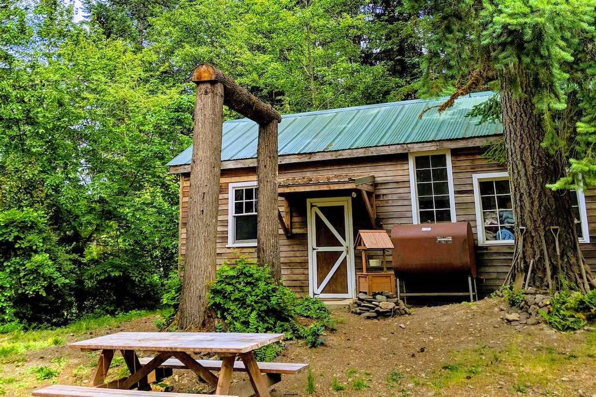 Carriage "Hen" House at Tired Dog Ranch